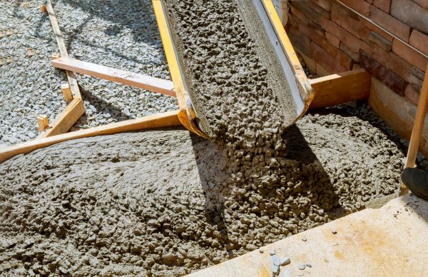 Cement Walkway Pouring in El Paso
